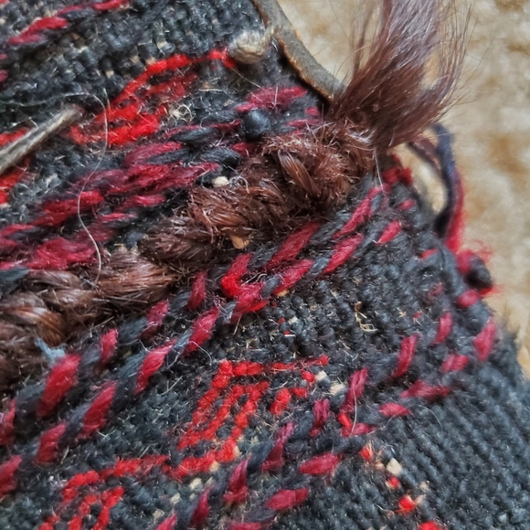 Indigenous Vintage Red and Black Carpet Women's Shoulder Bag - Picture 7 of 11